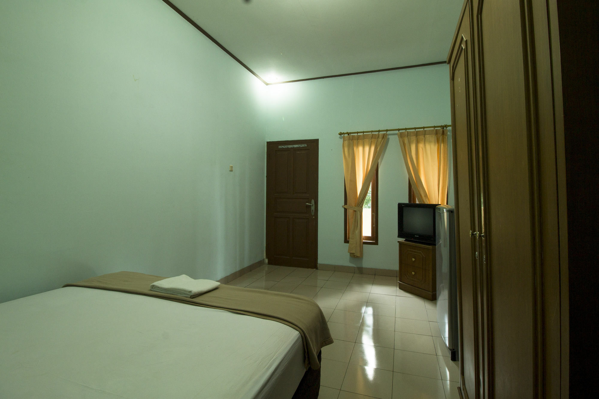 Rumah tetamu Reddoorz @ Karet Pedurenan 3 Jakarta